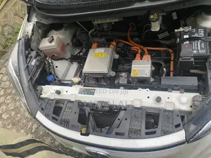 Changan BenBen E-Star 32 kWh FWD 2023 White