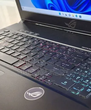 New Laptop Asus 16GB Intel Core I7 SSD 128GB