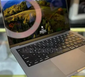 New Laptop Apple MacBook Pro M1 32GB Intel SSD 1T