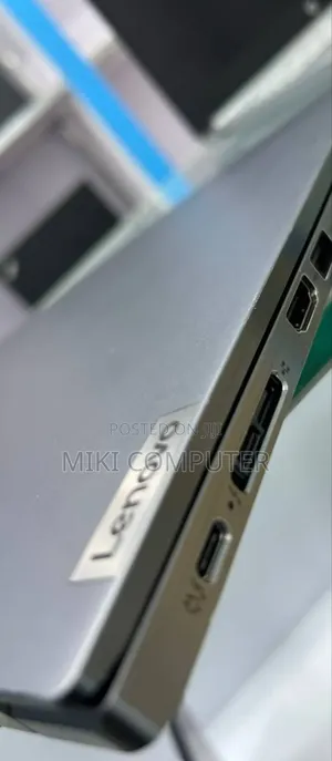 New Laptop Lenovo ThinkPad T14 16GB Intel Core I7 SSD 512GB