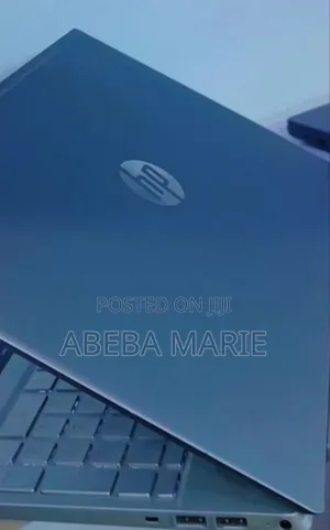 Photo - Laptop HP Pavilion 15 8GB Intel Core I5 HDD+SSD 1T