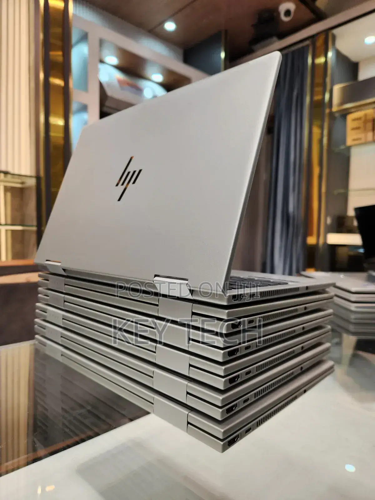 New Laptop HP Envy X360 8GB Intel Core I5 SSD 1T