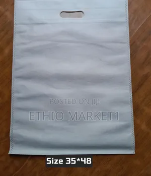 Photo - Non Woven Shopping Bags 35x48 Size 500 PCS