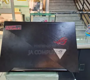 New Laptop Asus ROG Zephyrus G15 16GB Intel Core I7 SSHD (Hybrid) 1.5T