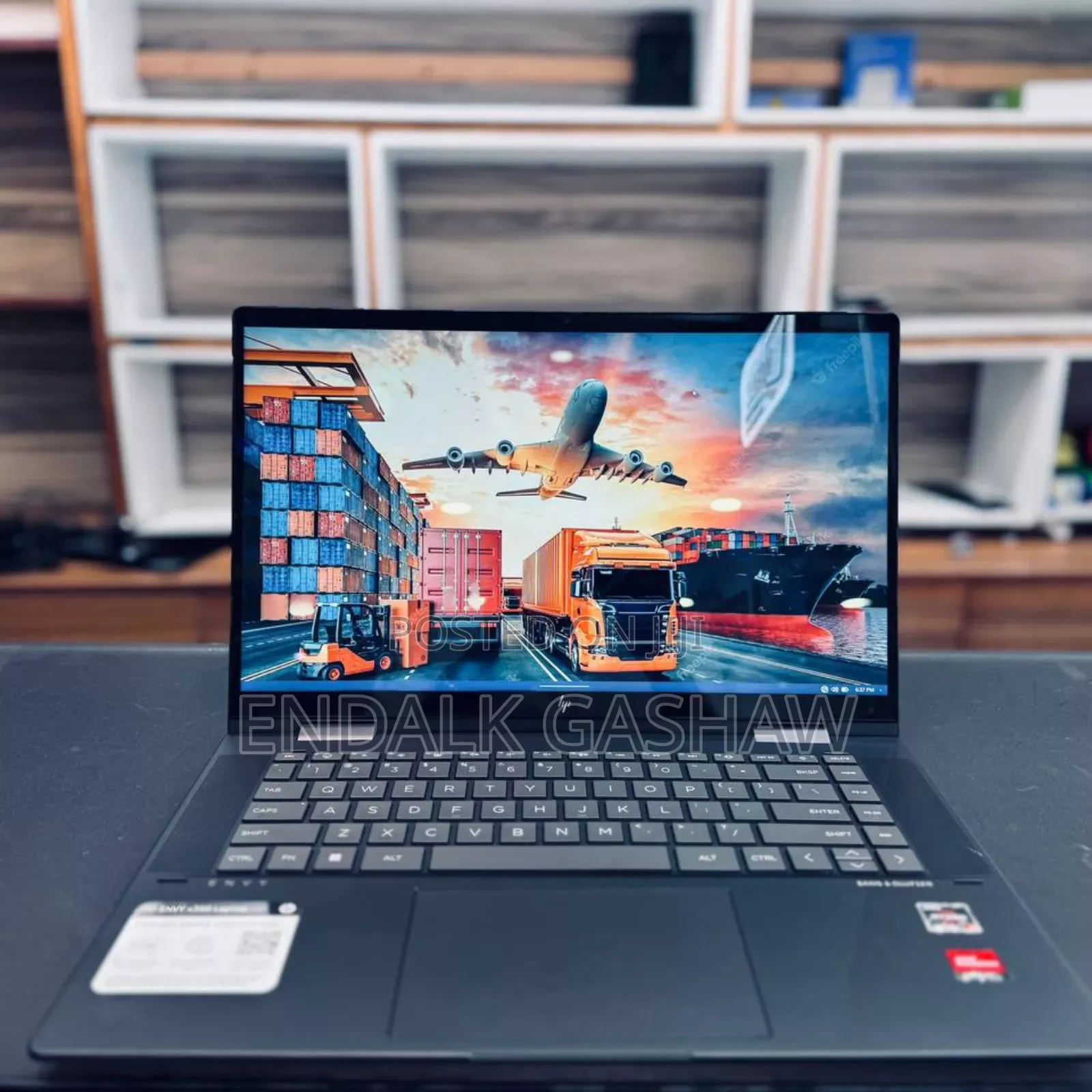 New Laptop HP Envy X360 8GB AMD Ryzen 7 SSD 512GB