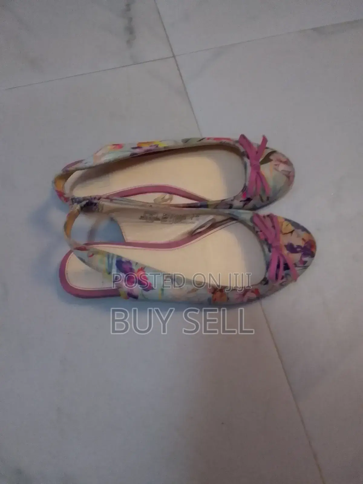 Flat Shoe and Comfortable