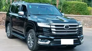 Photo - Land Cruiser Lc300, Vx Rental