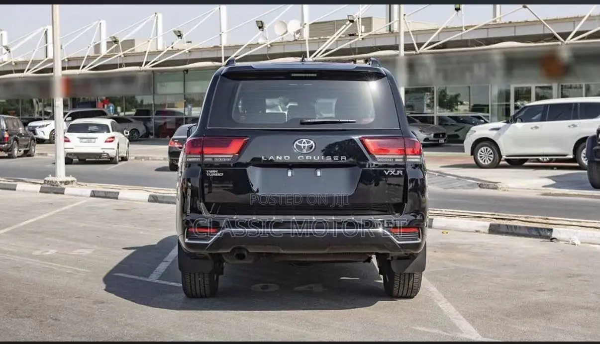 New Toyota Land Cruiser 2023 Black