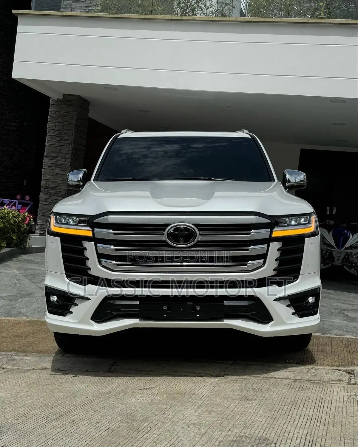 New Toyota Land Cruiser 2024 White