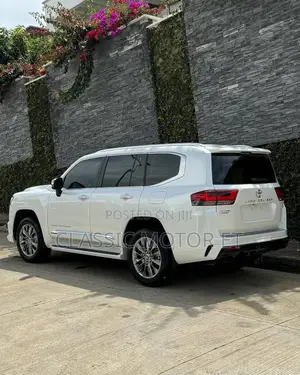 New Toyota Land Cruiser 2024 White