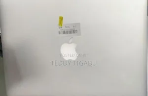 New Laptop Apple MacBook Pro 2015 8GB Intel Core I5 SSD 256GB