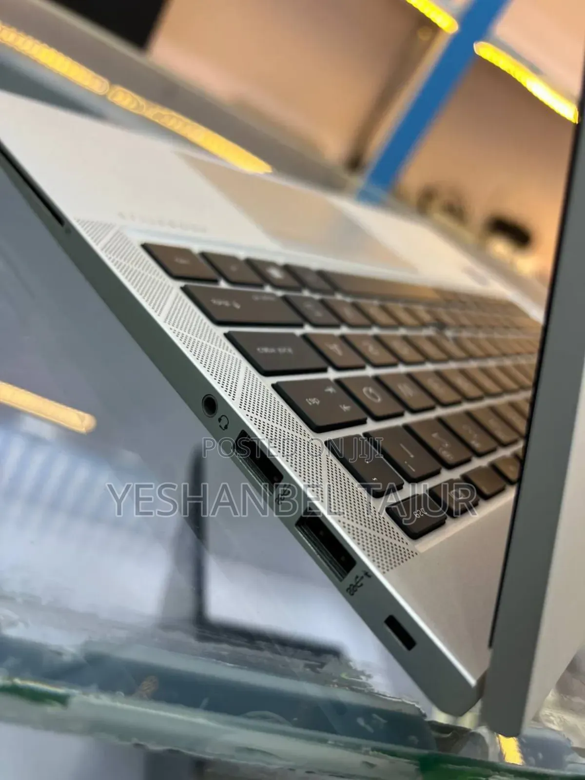 New Laptop HP EliteBook 1040 G8 16GB Intel Core I7 SSD 512GB