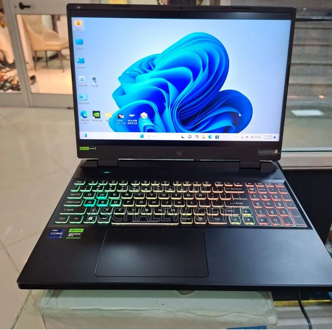 New Laptop Acer Predator Helios 300 16GB Intel Core I9 SSD 1T