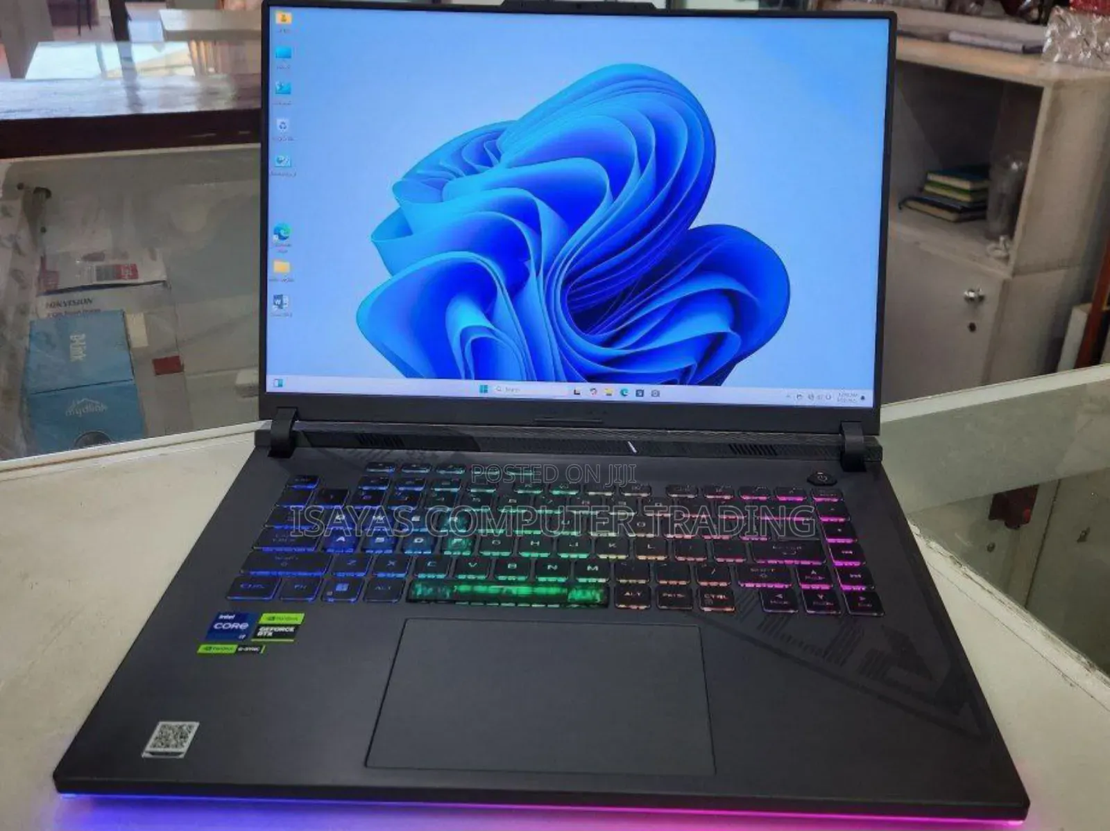 New Laptop Asus ROG Strix G15 16GB Intel Core I7 SSD 1T