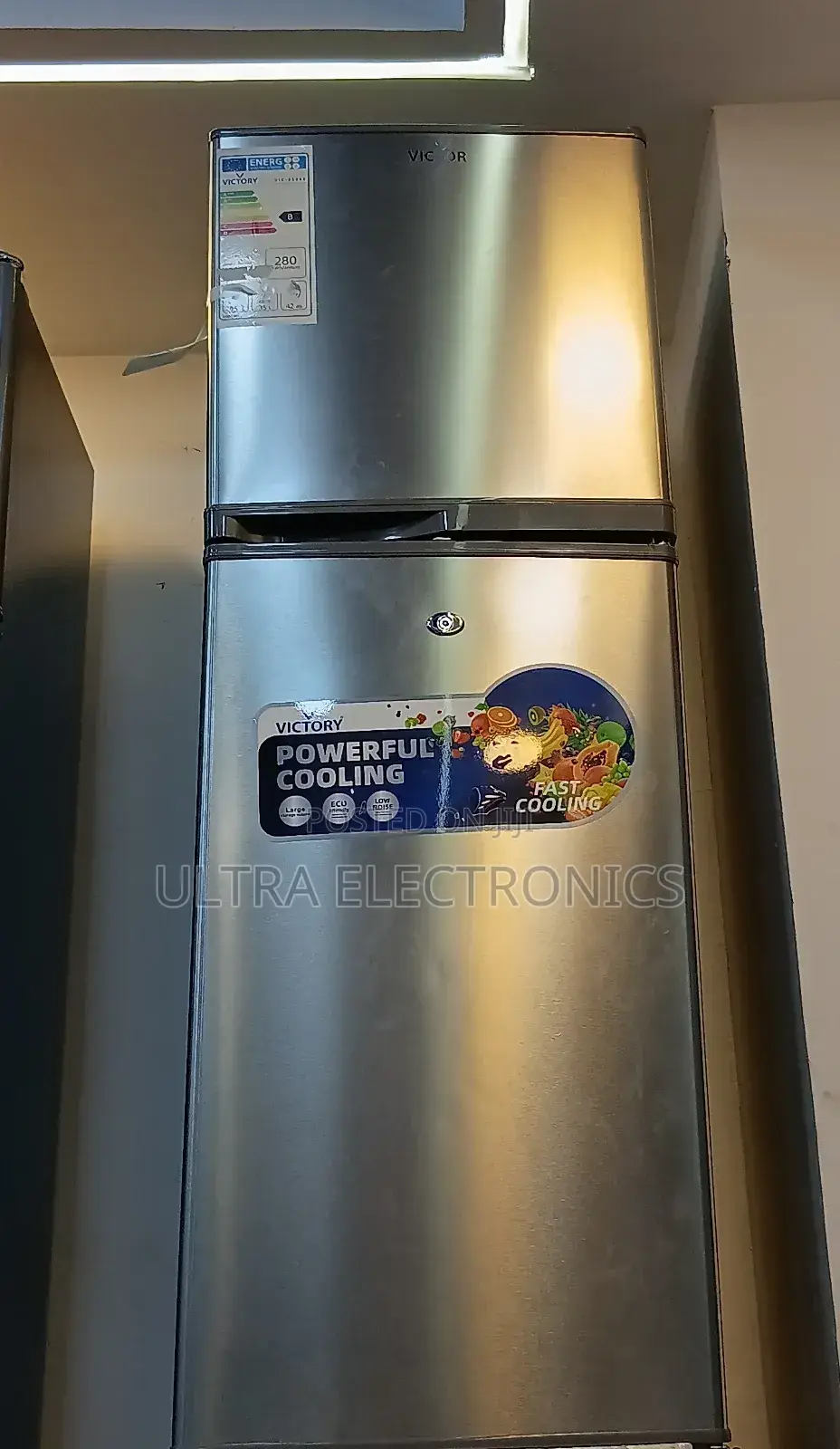 Victory Refrigerator 250l