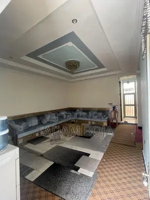 3bdrm Villa in Owners, Gullele for sale