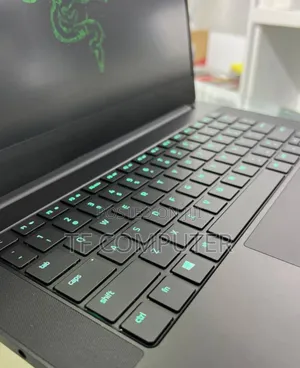 New Laptop Razer Blade 16GB AMD Ryzen 9 SSD 1T