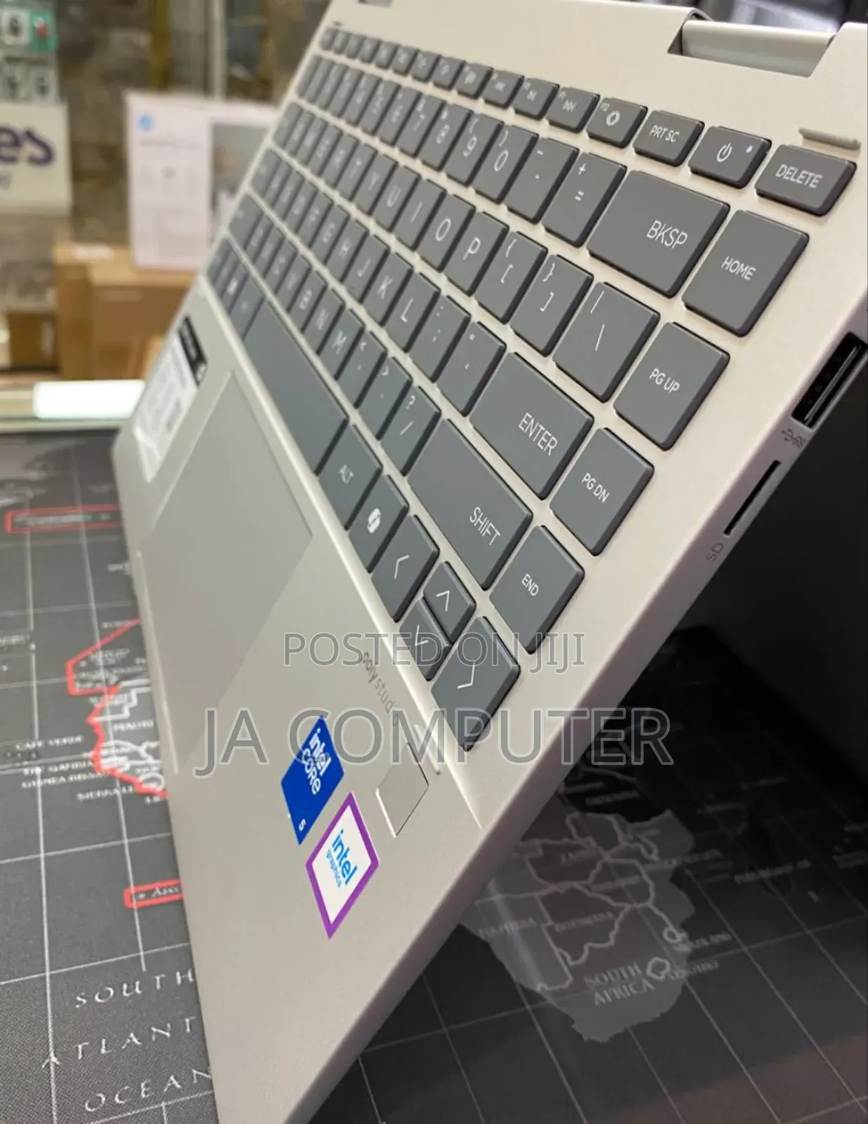 New Laptop HP Envy X360 8GB Intel Core Ultra 5 SSD 512GB