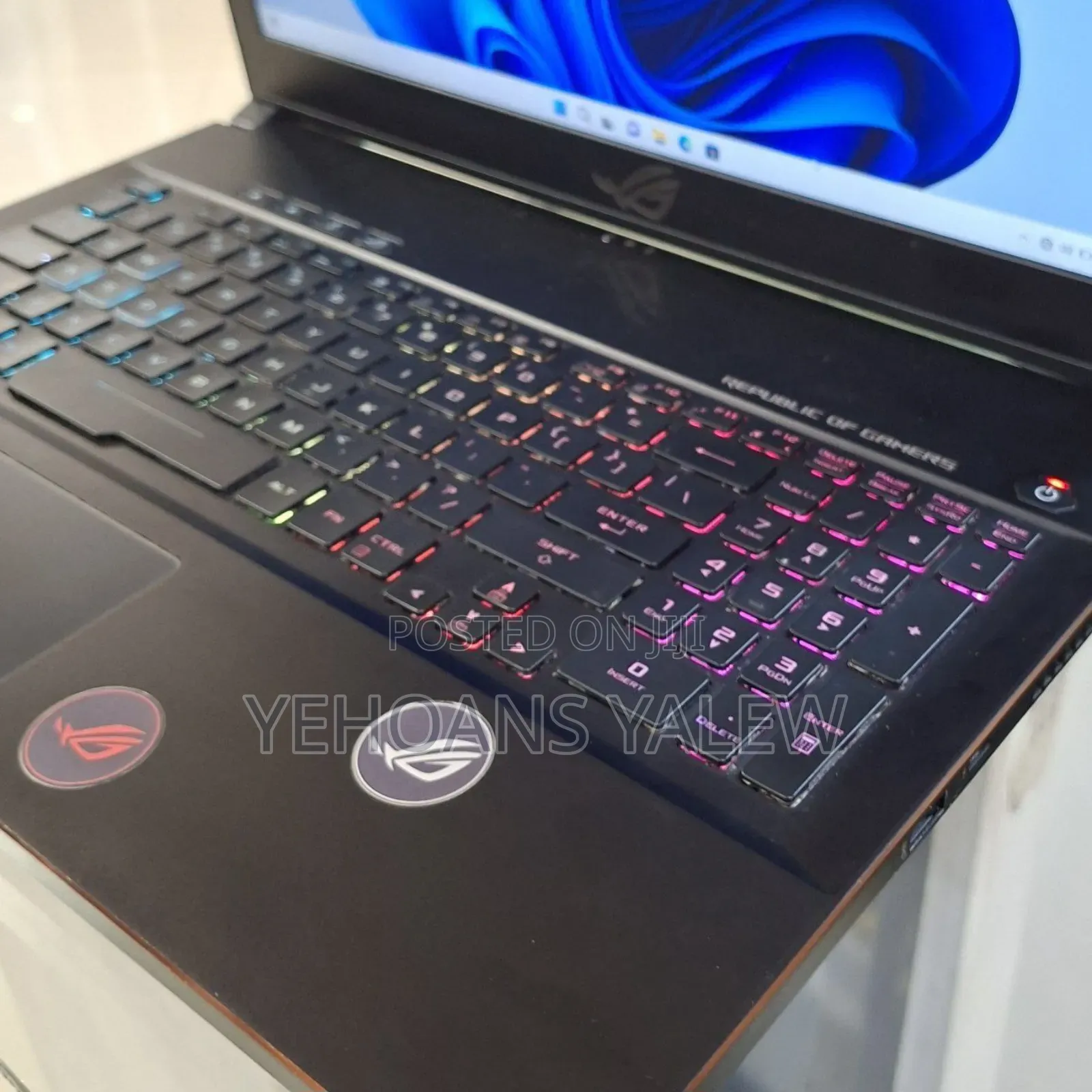 New Laptop Asus ROG Zephyrus G15 16GB Intel Core I7 SSD 1T