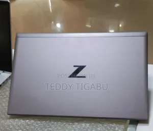 Photo - New Laptop HP 16GB Intel Core I7 SSD 512GB