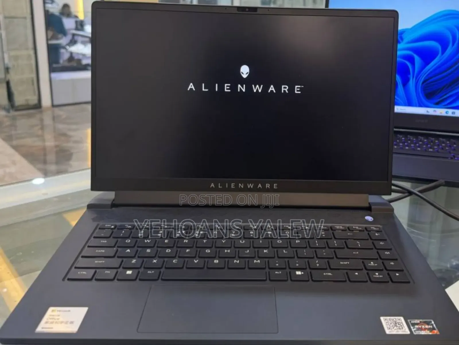 New Laptop Alienware M15 R3 16GB AMD Ryzen 7 SSD 512GB