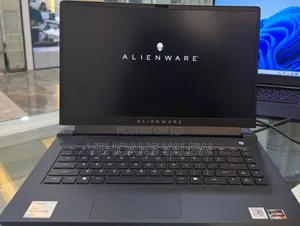 New Laptop Alienware M15 R3 16GB AMD Ryzen 7 SSD 512GB