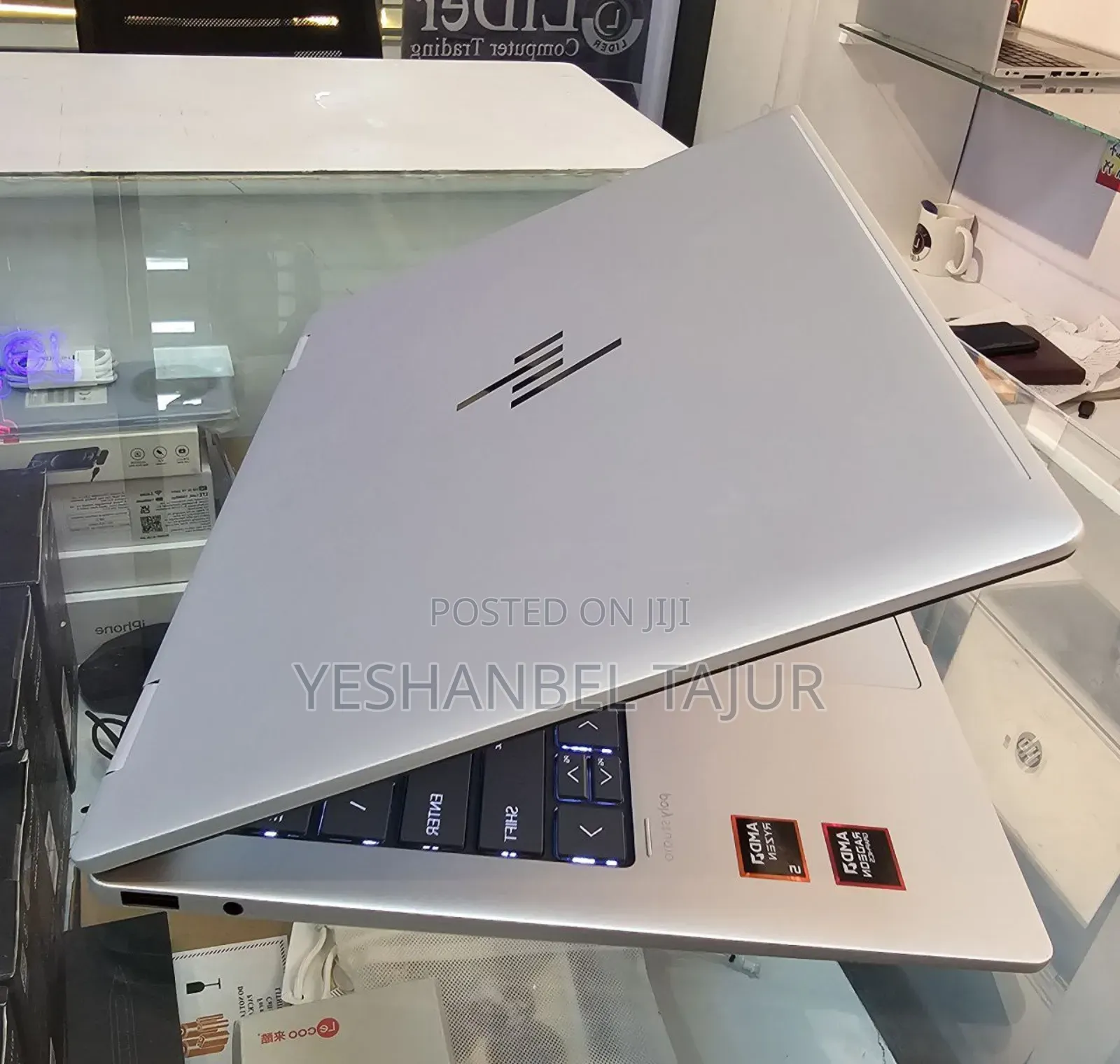 New Laptop HP Envy 4 16GB AMD Ryzen 5 SSD 512GB