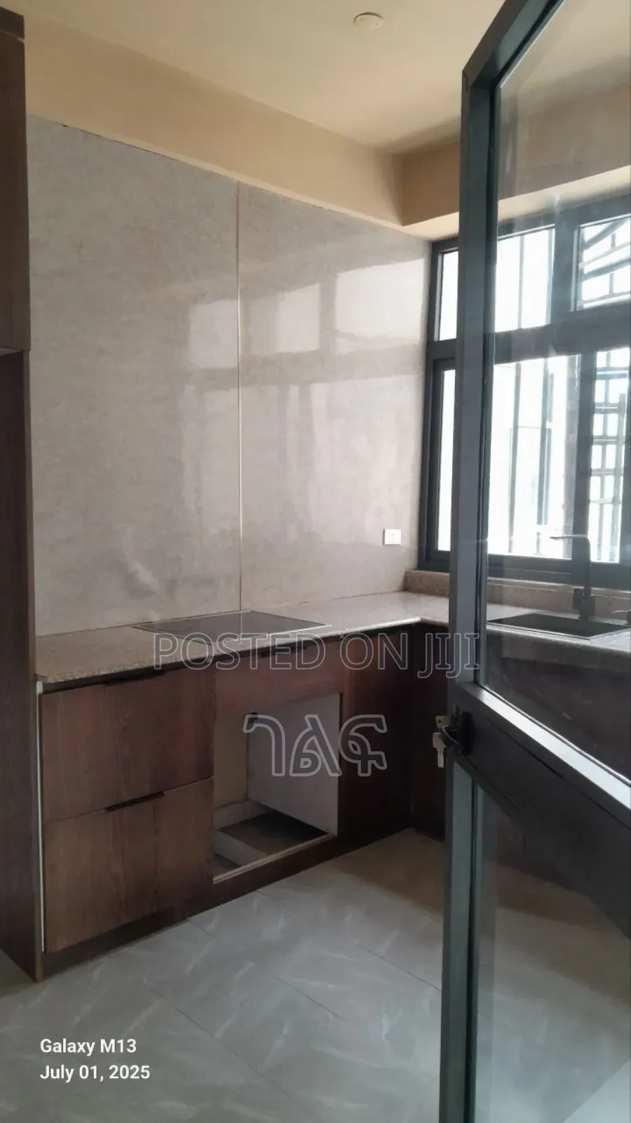 3bdrm Apartment in ፊጋ ኖህ ሪልስቴት 151, Bole for sale