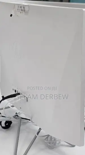 New Desktop Computer HP AiO 24 8GB Intel Core I3 HDD+SSD 256GB