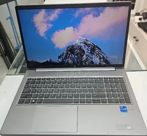 New Laptop HP ZBook 15 32GB Intel Core I7 SSD 1T