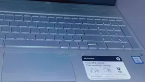 Laptop HP Pavilion 15 8GB Intel Core I5 HDD+SSD 1T