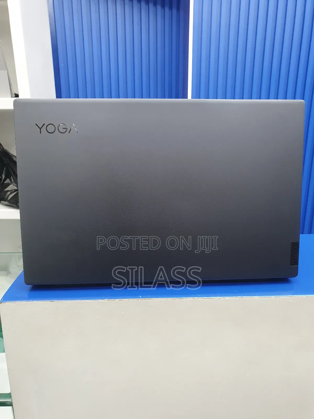 New Laptop Lenovo 16GB AMD Ryzen 7 SSD 1T