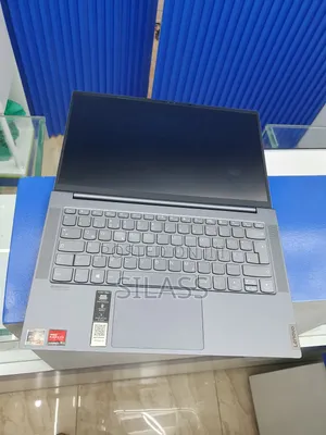 New Laptop Lenovo 16GB AMD Ryzen 7 SSD 1T