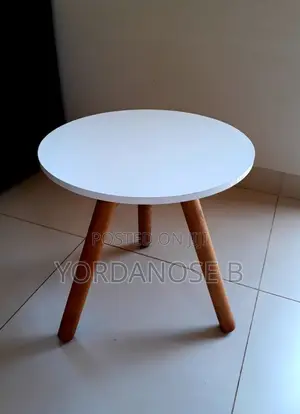 Photo - Coffee Table