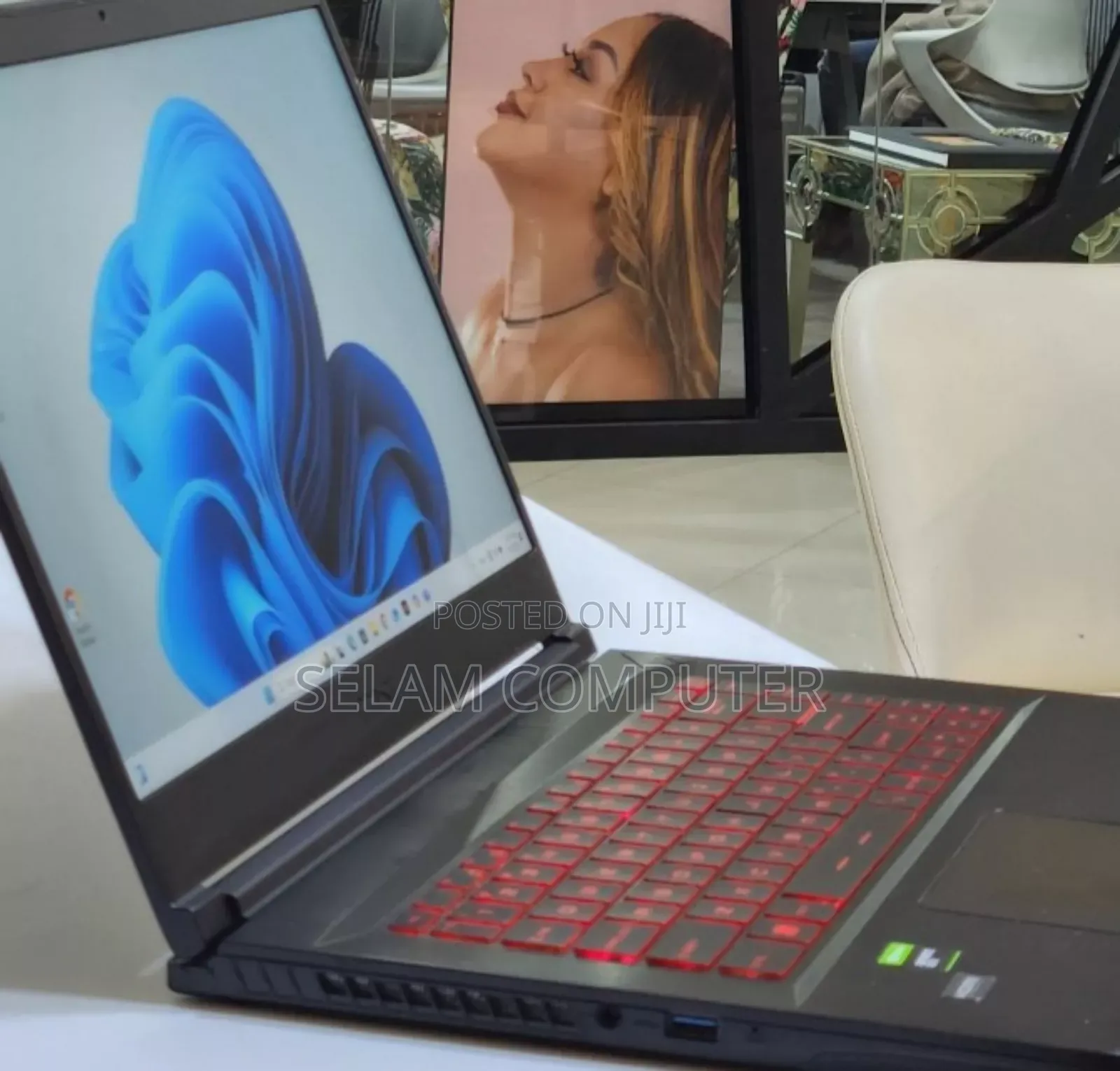 New Laptop MSI GF63 12GB Intel Core I5 SSD 512GB