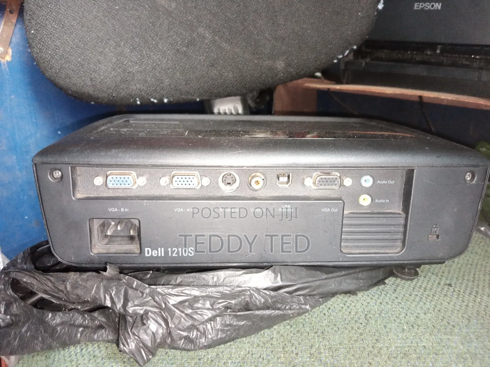 Dell 1210s Projector