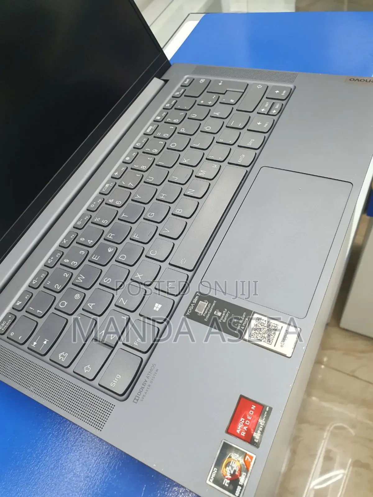 New Laptop Lenovo Yoga 7i 16GB AMD Ryzen 7 SSD 512GB