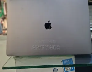 New Laptop Apple MacBook Pro 2019 32GB Intel Core I9 SSD 1T