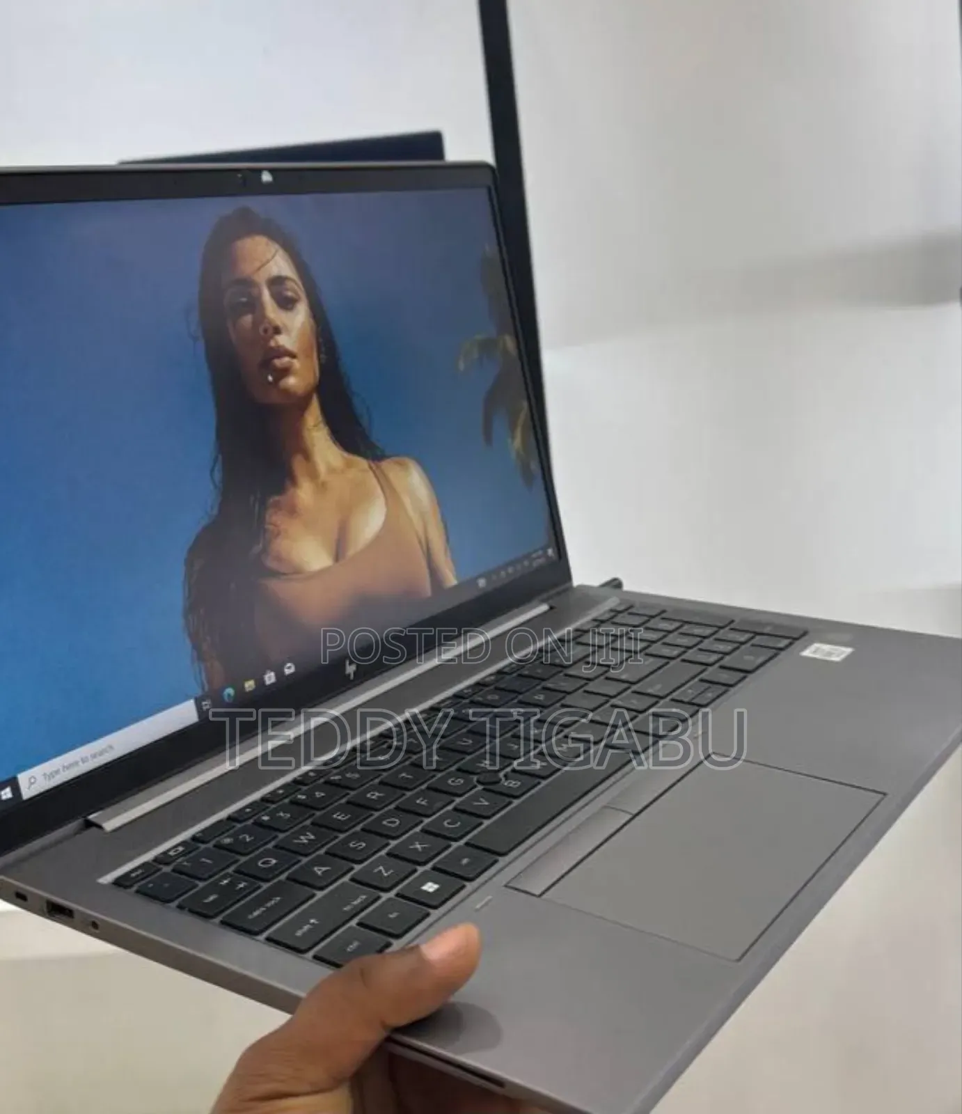 New Laptop HP 16GB Intel Core I7 SSD 512GB