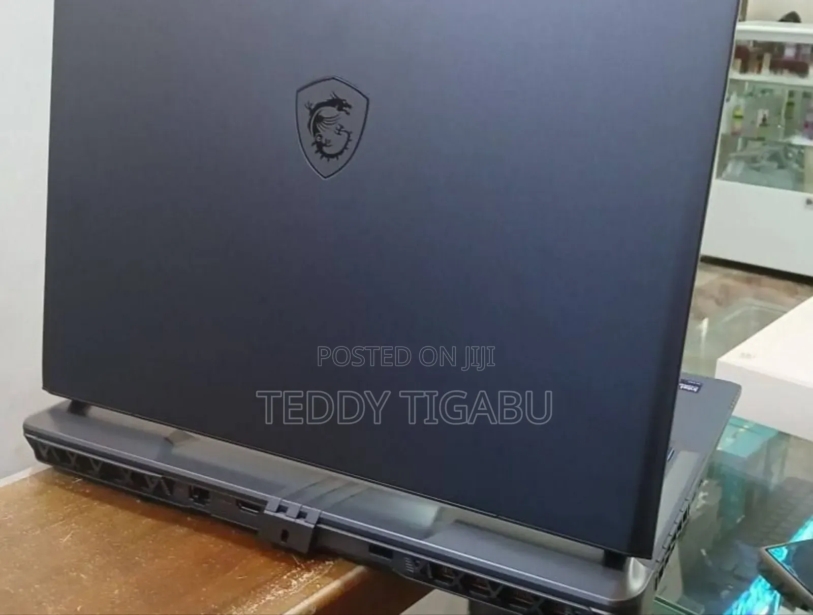 New Laptop MSI 16GB Intel Core Ultra 7 SSD 1T