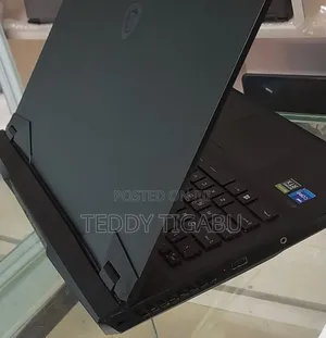 New Laptop MSI 16GB Intel Core I7 SSD 1T