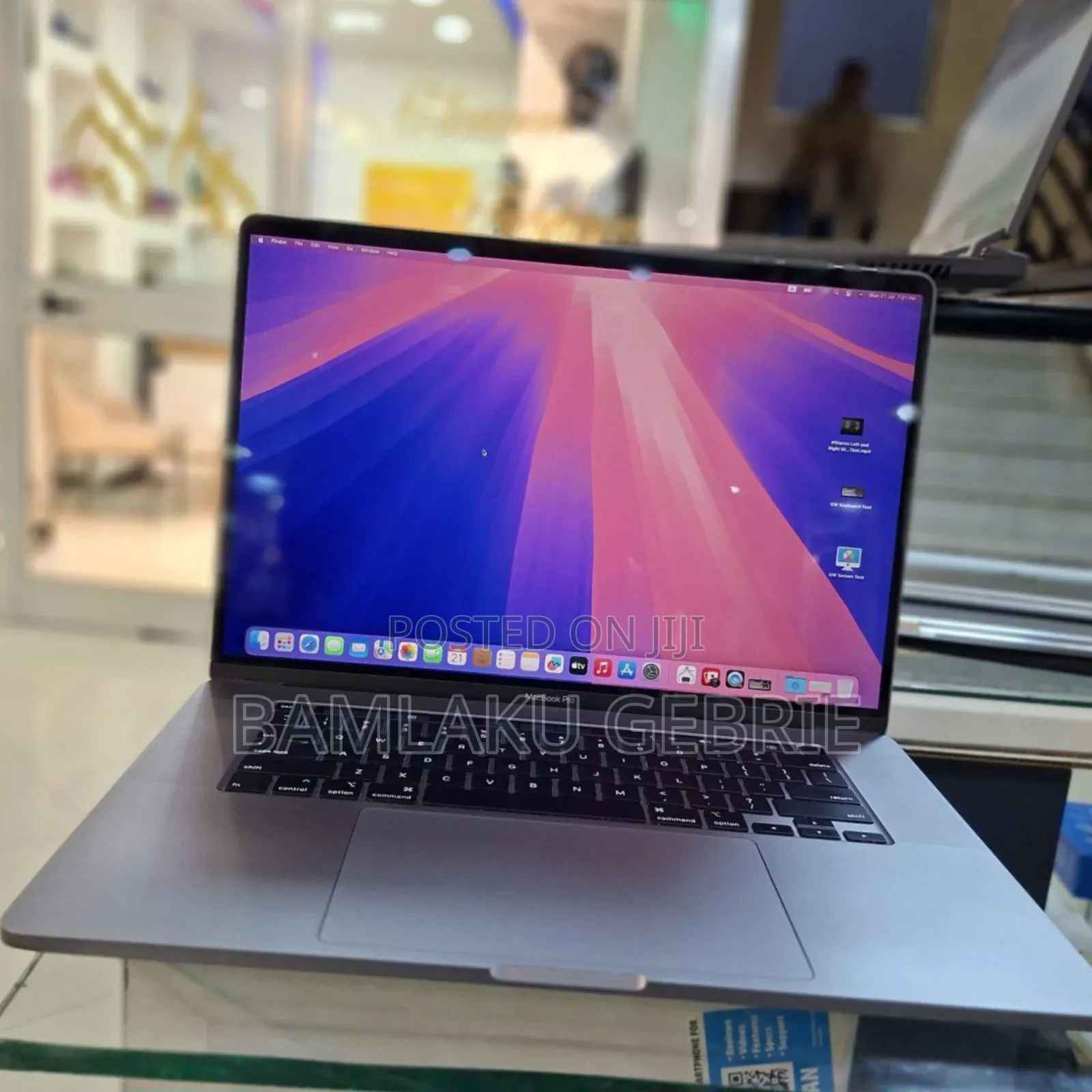 New Laptop Apple MacBook Pro 2019 32GB Intel Core I9 SSD 1T