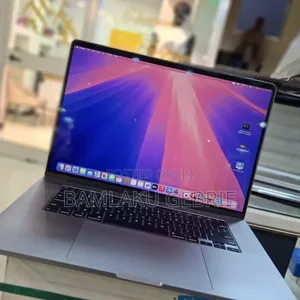 New Laptop Apple MacBook Pro 2019 32GB Intel Core I9 SSD 1T