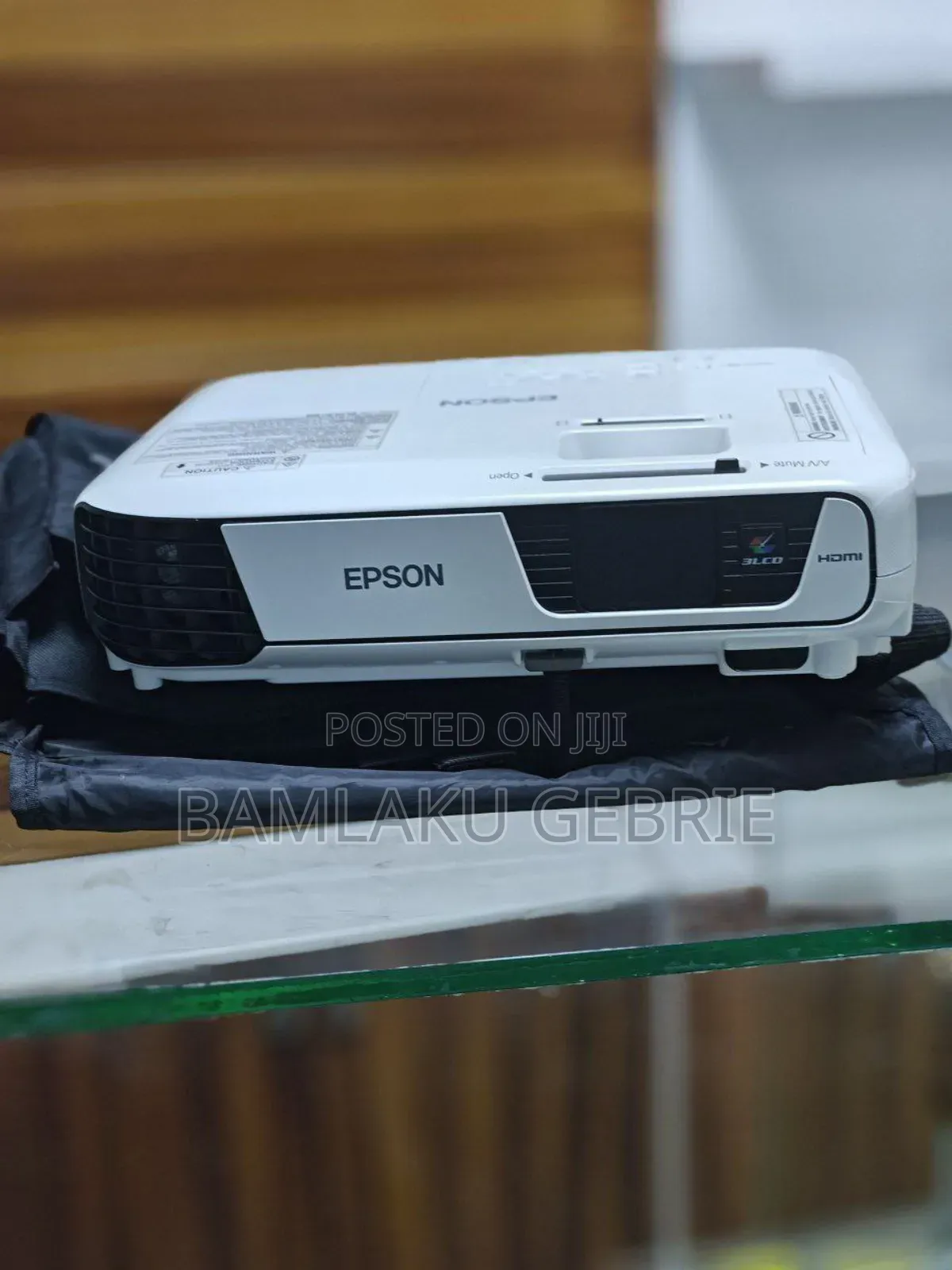 Brand New
Epson Projector