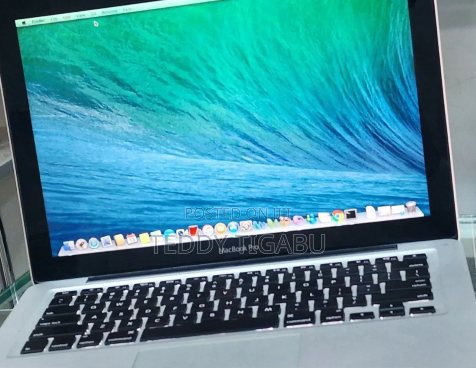 New Laptop Apple MacBook 2012 4GB Intel Core I5 HDD 500GB