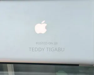 New Laptop Apple MacBook 2012 4GB Intel Core I5 HDD 500GB