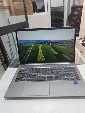 Photo - New Laptop HP ZBook 14 32GB Intel Core I7 SSD 1T