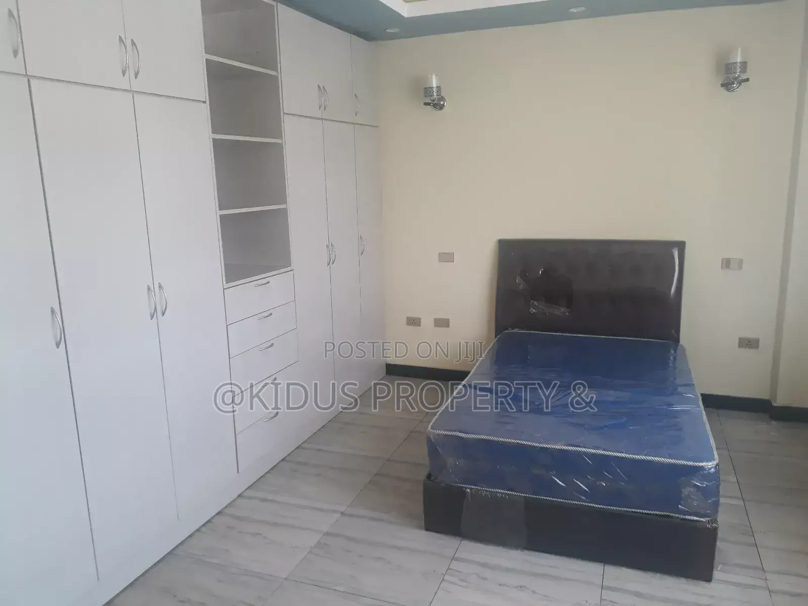 Furnished 3bdrm Apartment in Africa Union, Nifas Silk-Lafto for rent