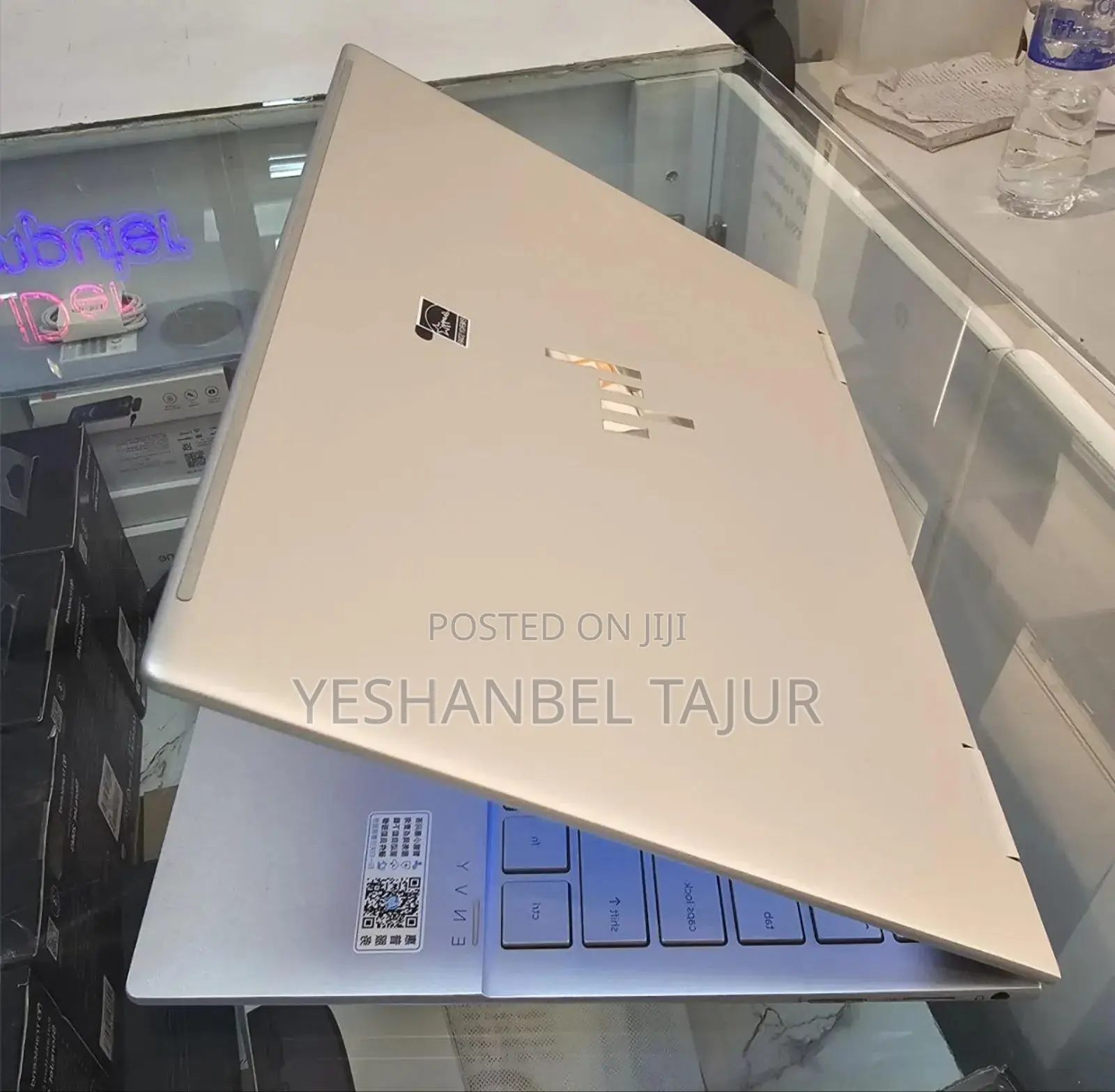 New Laptop HP Envy X2 16GB Intel Core I7 SSD 512GB