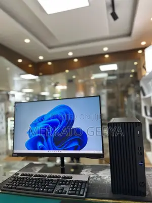 New Desktop Computer HP EliteOne 800 8GB Intel Core I7 SSD 512GB